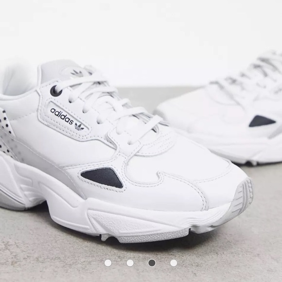 BNIB Adidas Falcon with black polka dots - Picture 3 of 4